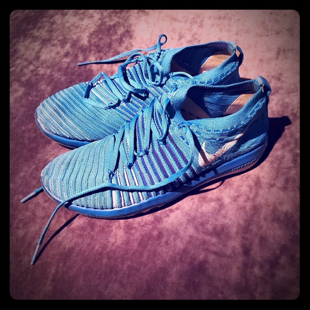 Women's Nike Free RN Motion Flyknit